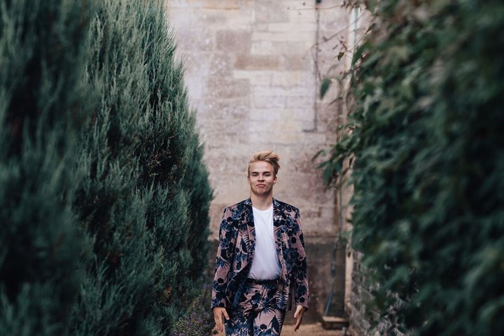 Groom's Fashion