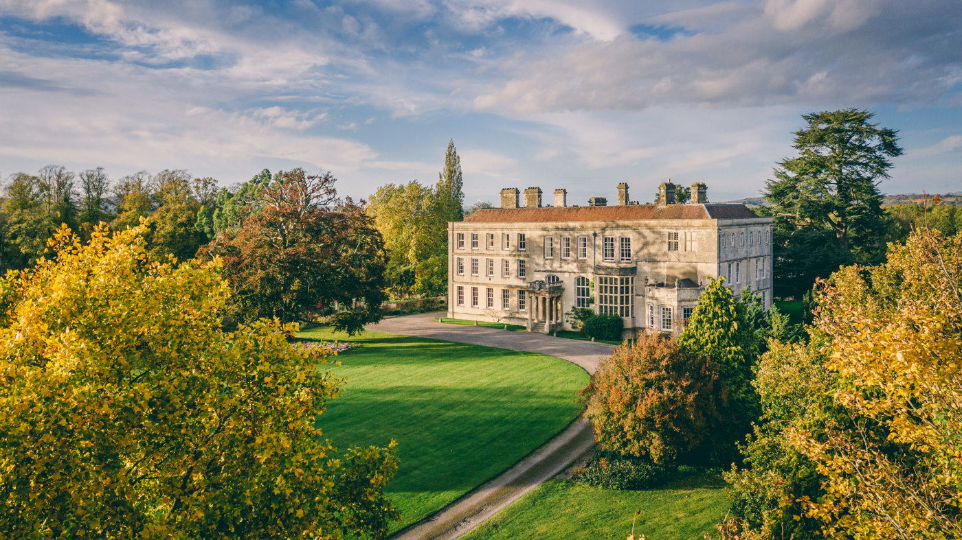 How to Choose a Wedding Venue in the UK (Without Regret)