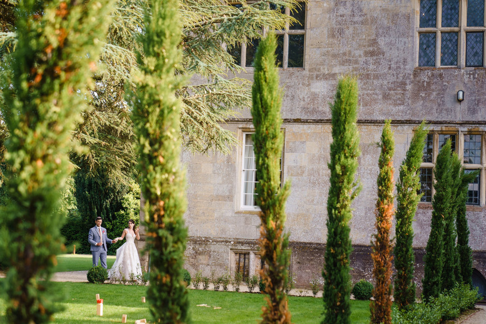 Bright & beautiful Jewish wedding with outdoor ceremony & huge party