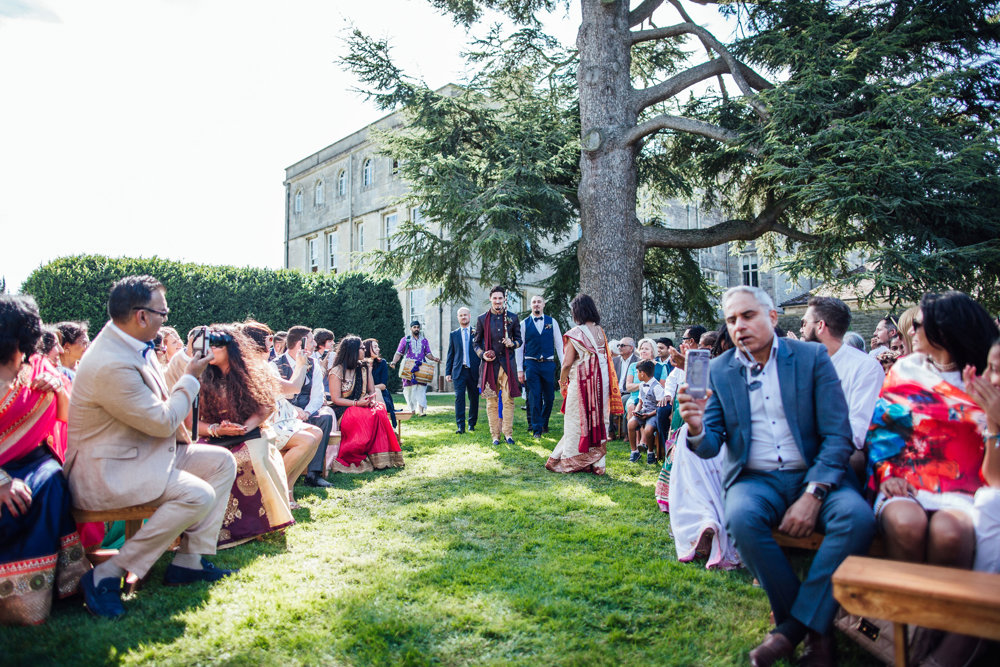 Outdoor weddings are legal!