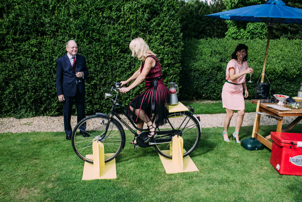 Outdoor weddings are legal!