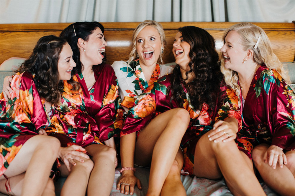 An Autumnal wedding with a touch of Hollywood Glamour