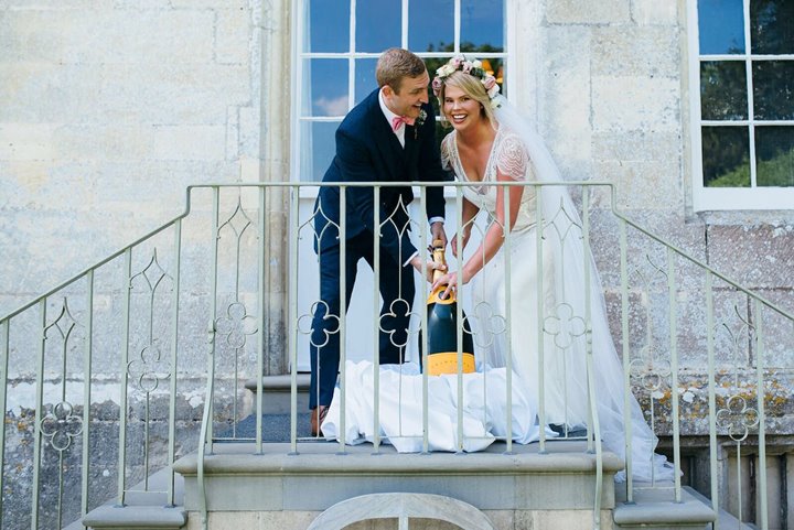 Champagne and Lobster Wedding with Sprinkles of Glitter