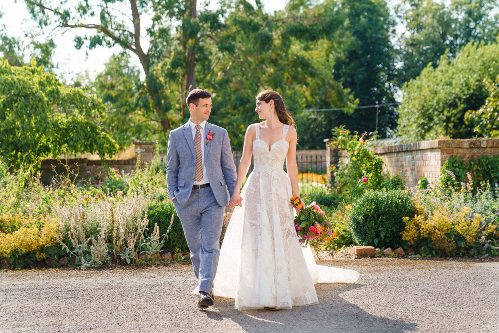 Bright & beautiful Jewish wedding with outdoor ceremony & huge party