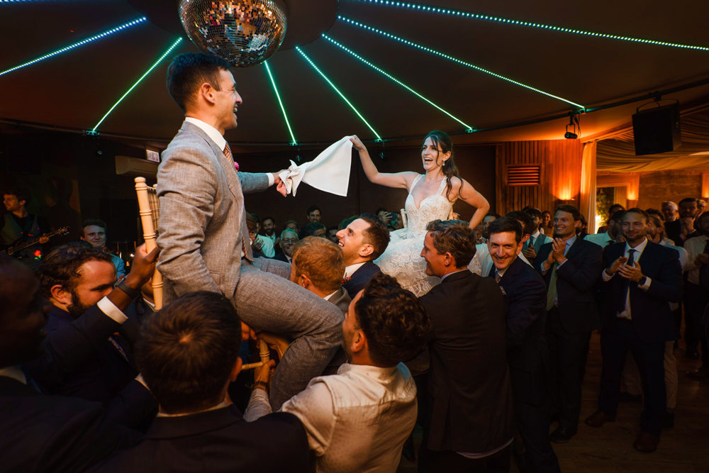 Bright & beautiful Jewish wedding with outdoor ceremony & huge party