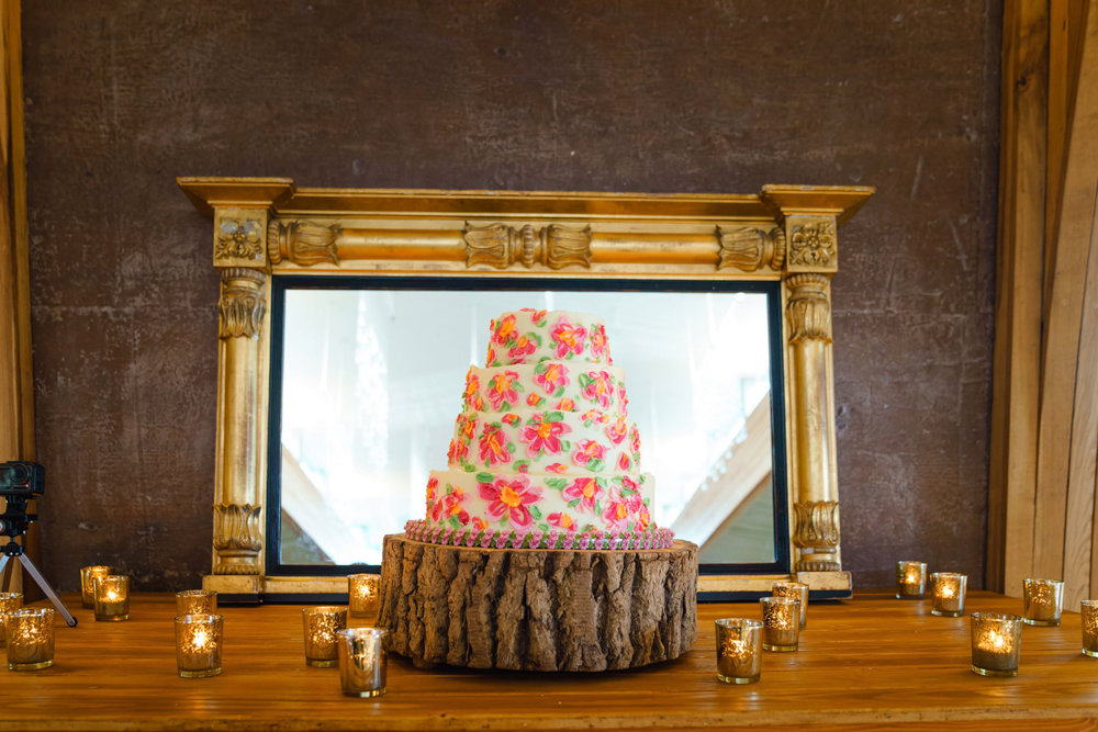 Bright & beautiful Jewish wedding with outdoor ceremony & huge party