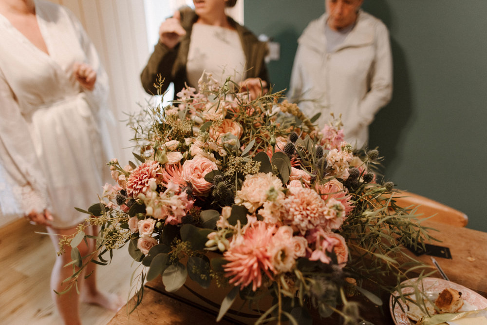 Modern bohemian wedding with pretty pink details