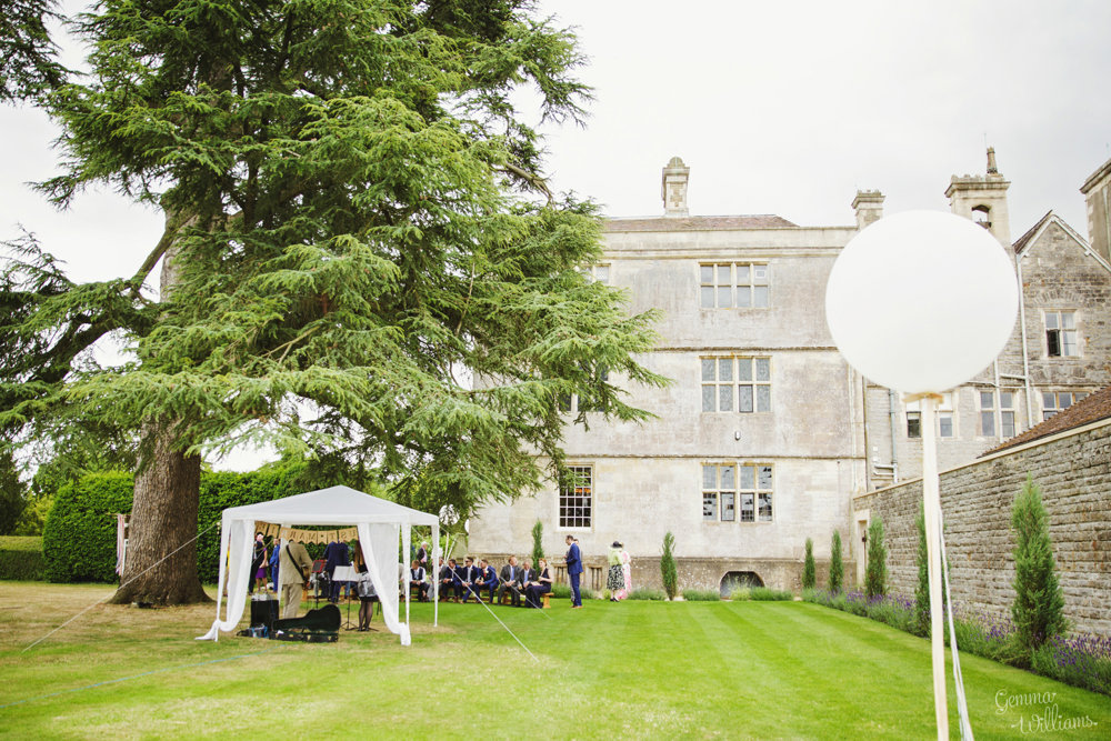 Outdoor weddings are legal!