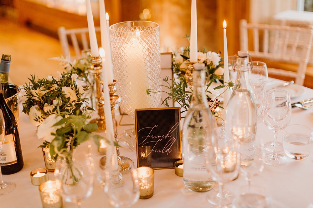 black and gold wedding table decor