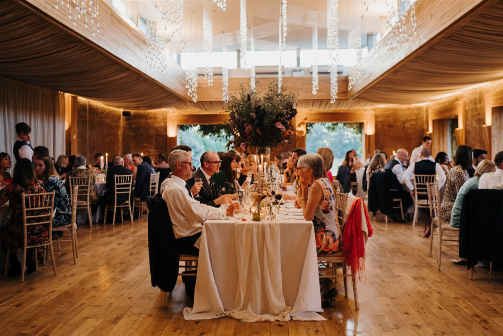 An Autumnal wedding with a touch of Hollywood Glamour