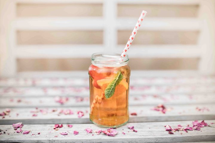 How to Keep Cool at a Hot Summer Wedding