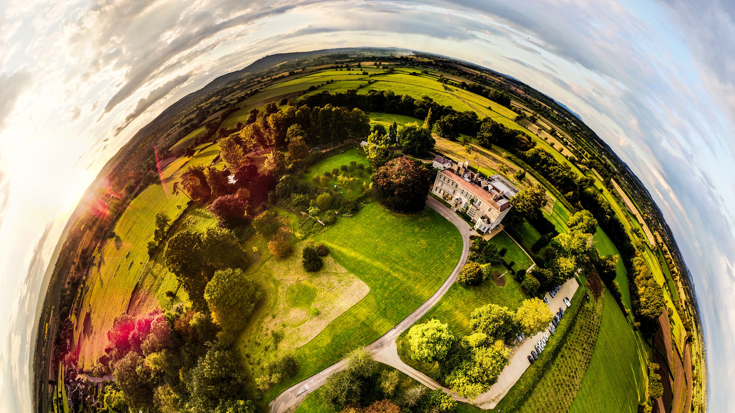 Elmore Court - Grounds