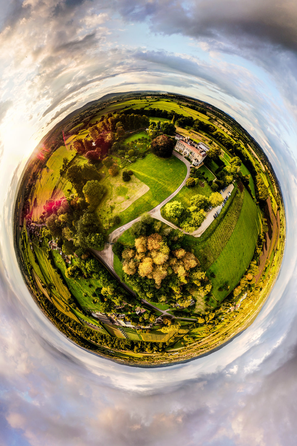 Elmore Court - Grounds