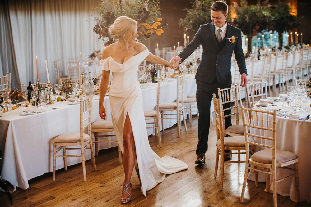 An Autumnal wedding with a touch of Hollywood Glamour