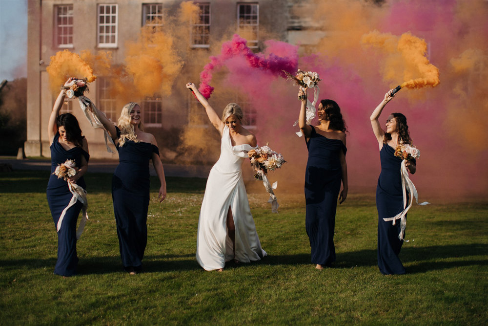 An Autumnal wedding with a touch of Hollywood Glamour