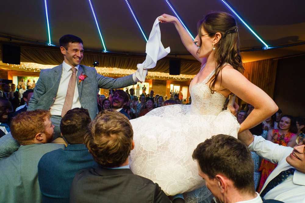 Bright & beautiful Jewish wedding with outdoor ceremony & huge party