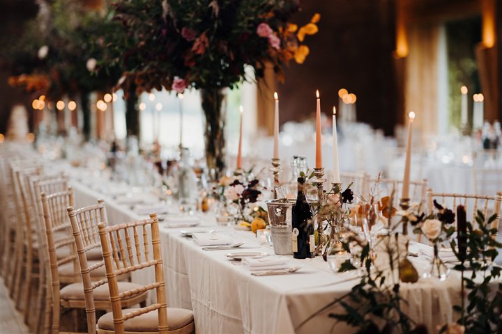 An Autumnal wedding with a touch of Hollywood Glamour