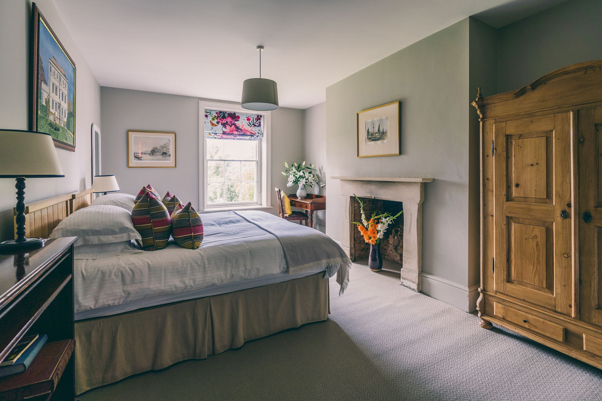 Guest and hidden history of our bedrooms