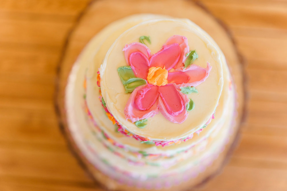 Bright & beautiful Jewish wedding with outdoor ceremony & huge party