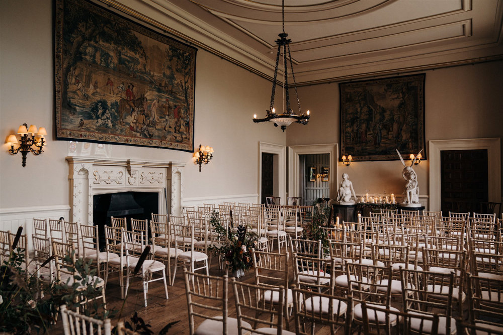 An Autumnal wedding with a touch of Hollywood Glamour