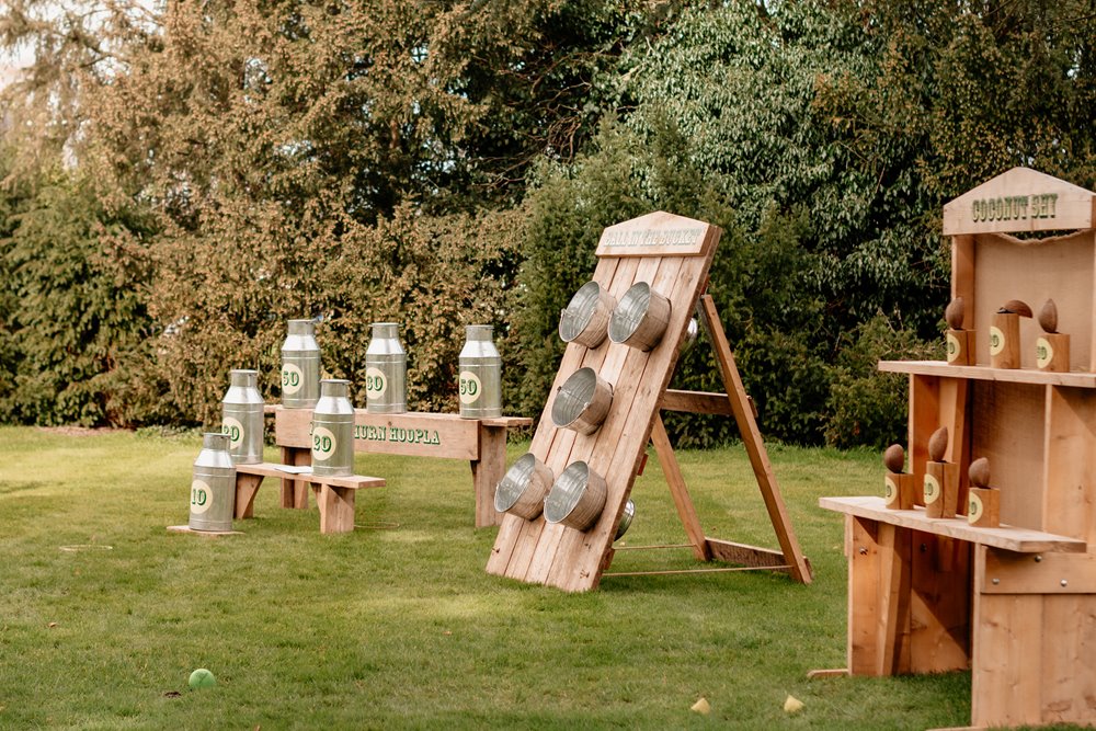 Outdoor games on the lawn ideal for warm summer weddings