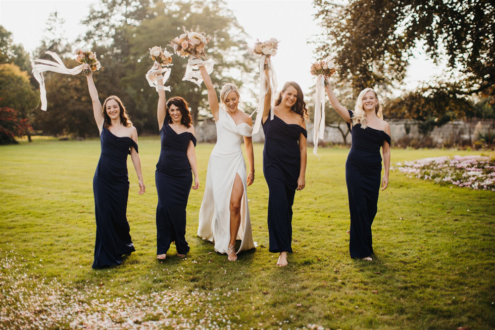 An Autumnal wedding with a touch of Hollywood Glamour