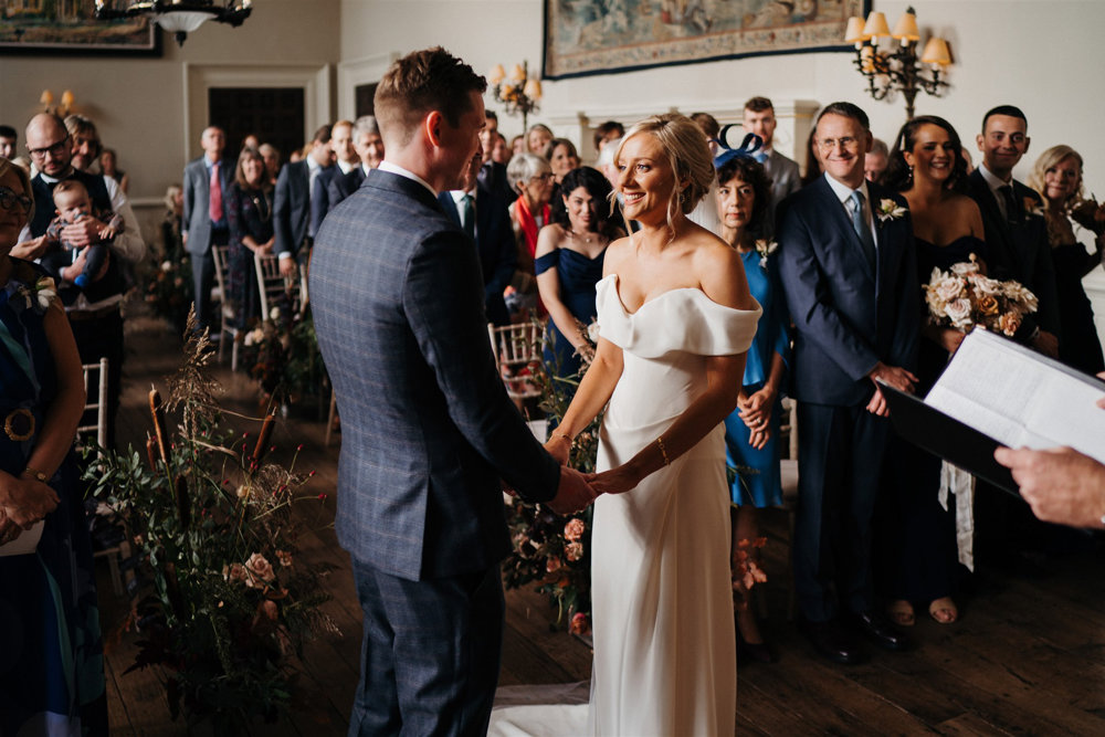 An Autumnal wedding with a touch of Hollywood Glamour