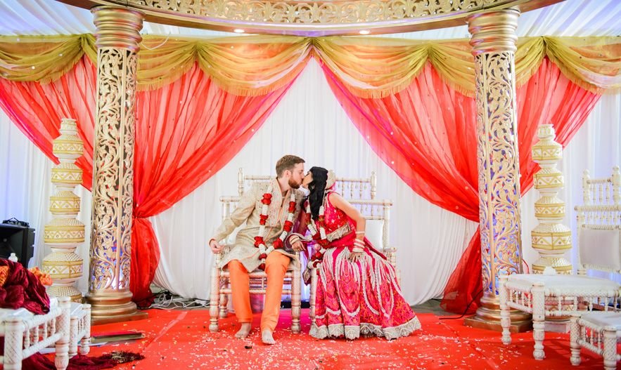 English-Hindu fusion wedding