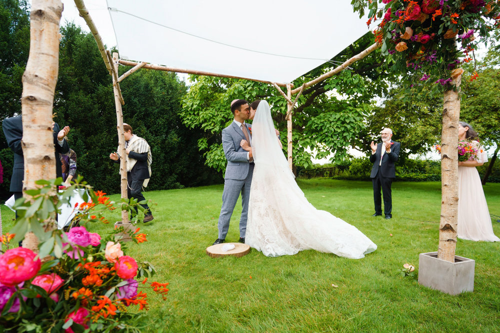 Bright & beautiful Jewish wedding with outdoor ceremony & huge party