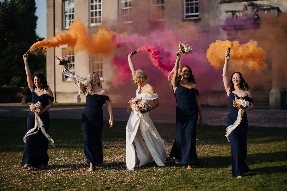 An Autumnal wedding with a touch of Hollywood Glamour