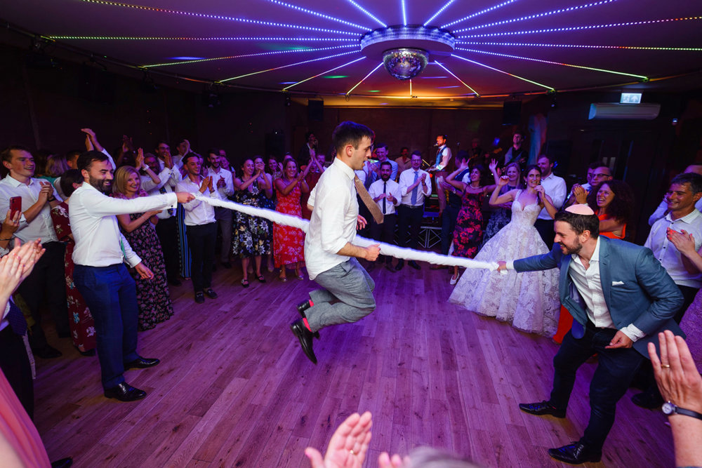 Bright & beautiful Jewish wedding with outdoor ceremony & huge party