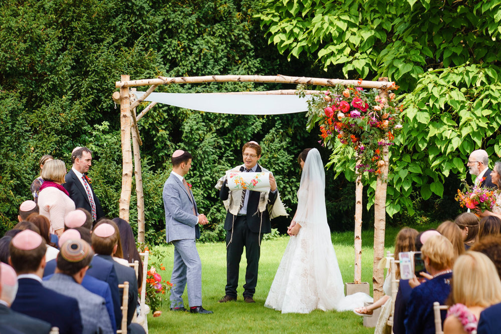 Bright & beautiful Jewish wedding with outdoor ceremony & huge party