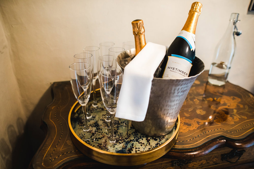 Weekend wedding with a 70s disco after party