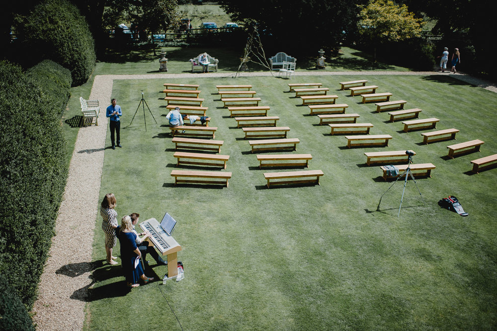 Outdoor weddings are legal!