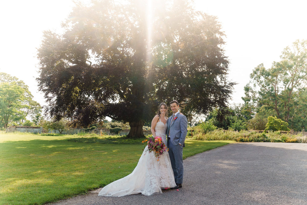 Bright & beautiful Jewish wedding with outdoor ceremony & huge party