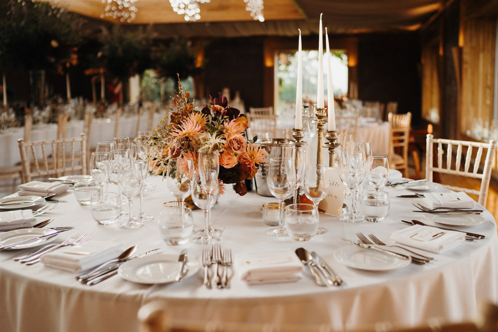 An Autumnal wedding with a touch of Hollywood Glamour