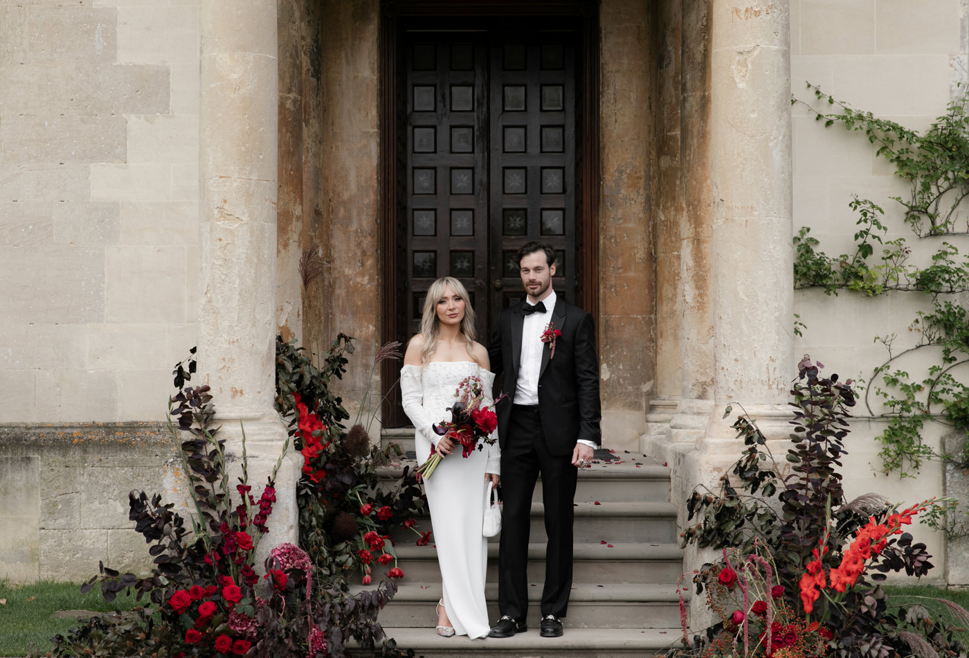 Planning a 2027 Wedding? Here’s When to Book Your Wedding Venue
