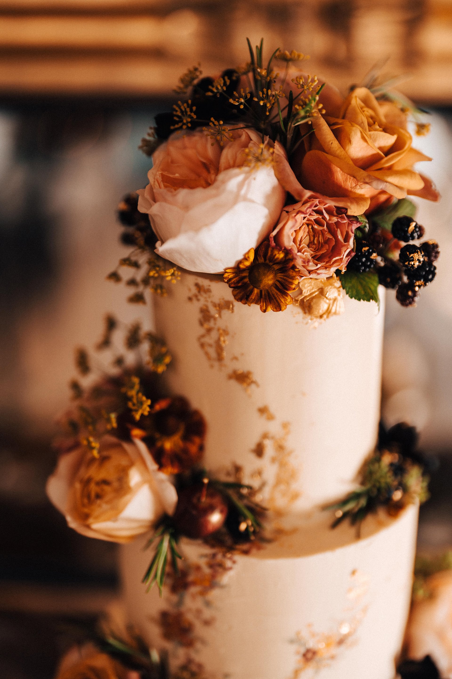 September wedding cake decorated with real flowers