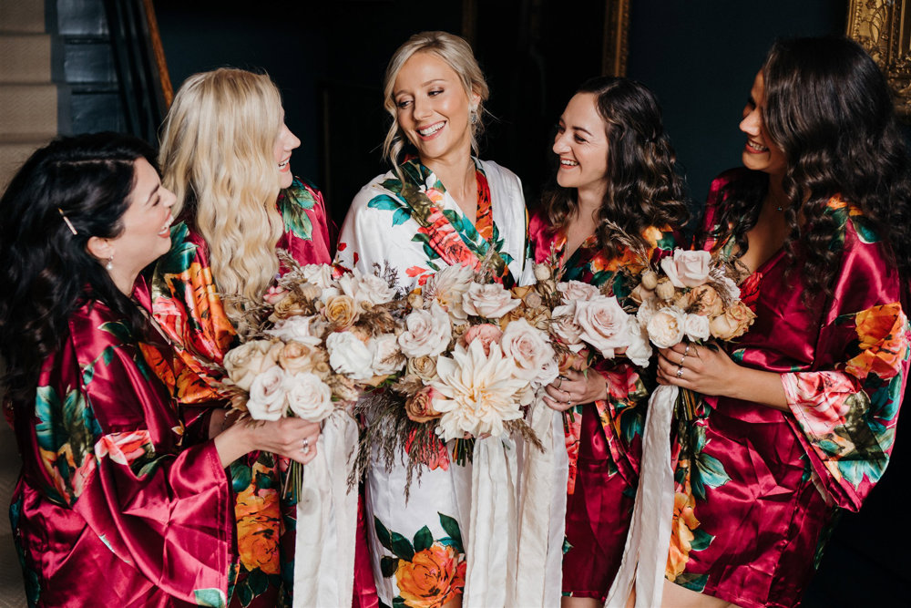 An Autumnal wedding with a touch of Hollywood Glamour