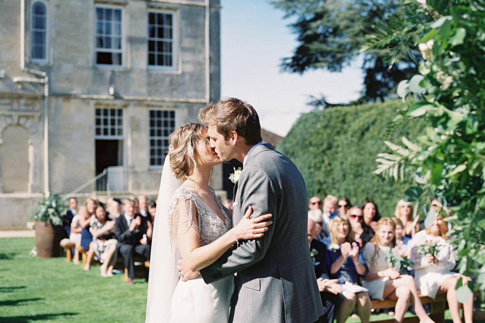 Outdoor weddings are legal!