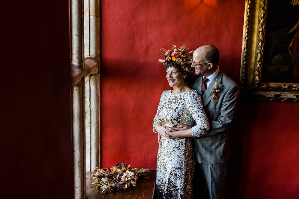 Female wedding photographer in the cotswolds