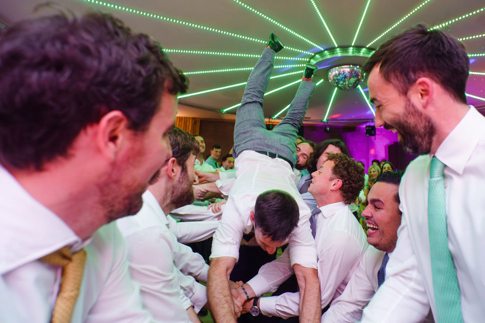 Bright & beautiful Jewish wedding with outdoor ceremony & huge party